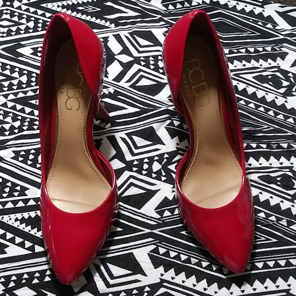 Red Pumps